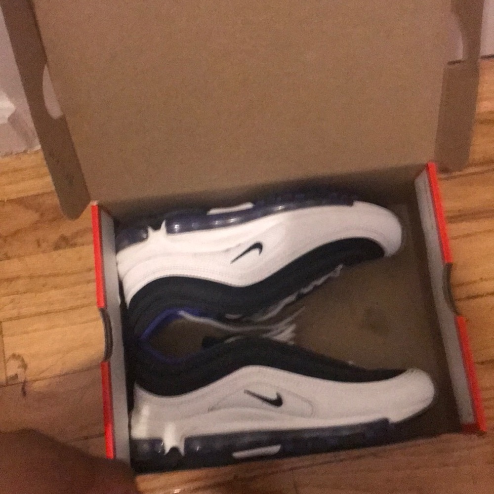Nike airmax 97 purple and black sneaker gs